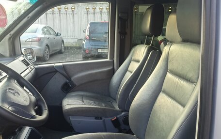 Mercedes-Benz V-Класс, 2003 год, 690 000 рублей, 5 фотография