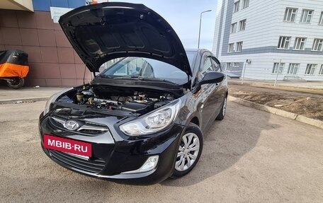 Hyundai Solaris II рестайлинг, 2014 год, 1 020 000 рублей, 2 фотография