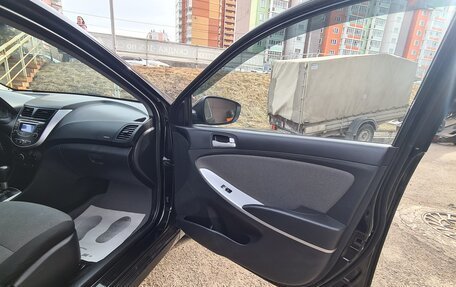 Hyundai Solaris II рестайлинг, 2014 год, 1 020 000 рублей, 16 фотография