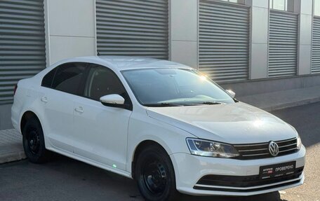 Volkswagen Jetta VI, 2015 год, 595 000 рублей, 2 фотография
