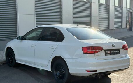 Volkswagen Jetta VI, 2015 год, 595 000 рублей, 4 фотография