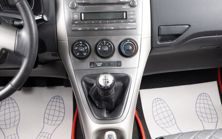 Toyota Auris II, 2007 год, 599 000 рублей, 13 фотография