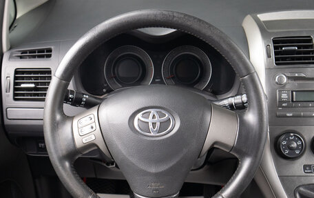 Toyota Auris II, 2007 год, 599 000 рублей, 10 фотография