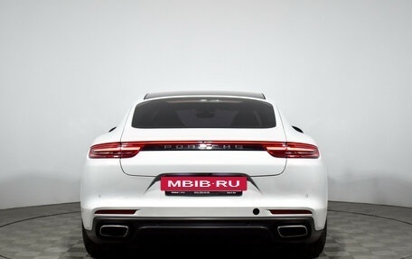 Porsche Panamera II рестайлинг, 2017 год, 4 998 790 рублей, 7 фотография