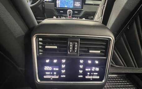 Porsche Cayenne III, 2020 год, 10 000 000 рублей, 28 фотография
