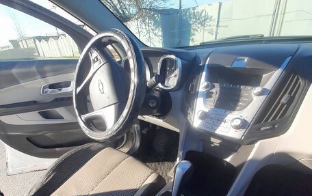 Chevrolet Equinox II, 2010 год, 880 000 рублей, 8 фотография