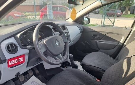 Renault Logan II, 2014 год, 555 000 рублей, 6 фотография