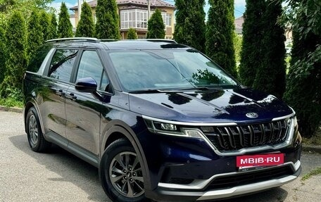 KIA Carnival, 2021 год, 3 690 000 рублей, 4 фотография