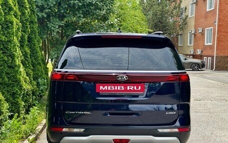 KIA Carnival, 2021 год, 3 690 000 рублей, 7 фотография