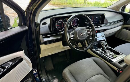 KIA Carnival, 2021 год, 3 690 000 рублей, 18 фотография