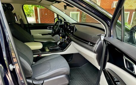 KIA Carnival, 2021 год, 3 690 000 рублей, 19 фотография