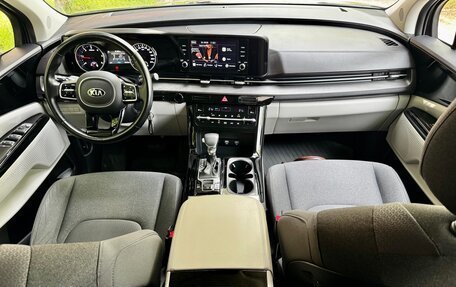 KIA Carnival, 2021 год, 3 690 000 рублей, 27 фотография