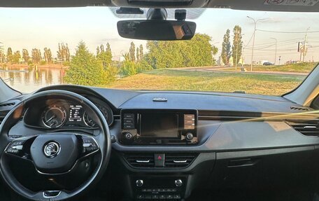 Skoda Rapid II, 2022 год, 1 670 000 рублей, 6 фотография