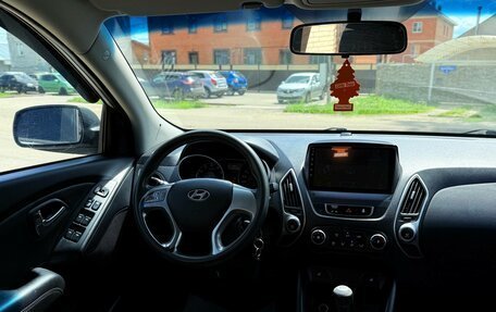 Hyundai ix35 I рестайлинг, 2011 год, 880 000 рублей, 11 фотография
