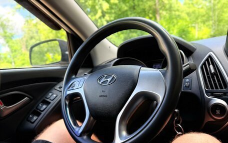 Hyundai ix35 I рестайлинг, 2011 год, 880 000 рублей, 16 фотография