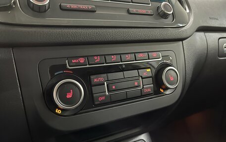 Volkswagen Tiguan I, 2011 год, 1 549 000 рублей, 15 фотография