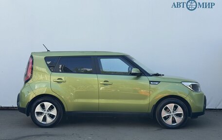 KIA Soul II рестайлинг, 2015 год, 1 400 000 рублей, 4 фотография