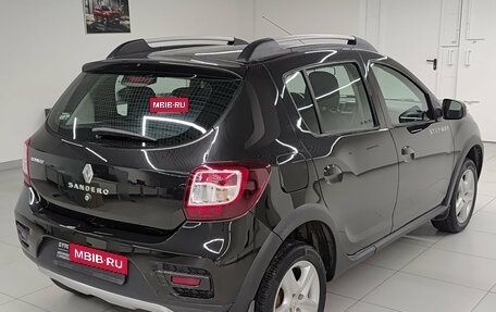 Renault Sandero II рестайлинг, 2016 год, 999 000 рублей, 5 фотография