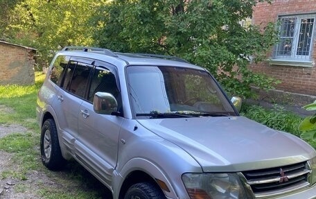 Mitsubishi Montero III, 2000 год, 980 000 рублей, 1 фотография