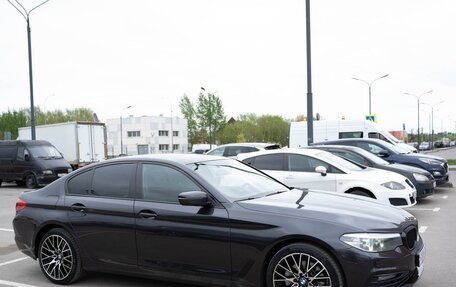 BMW 5 серия, 2019 год, 2 490 000 рублей, 4 фотография