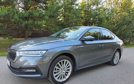 Skoda Octavia IV, 2021 год, 2 380 000 рублей, 1 фотография