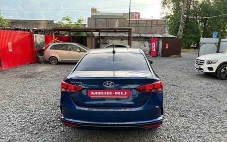 Hyundai Solaris II рестайлинг, 2022 год, 1 550 000 рублей, 4 фотография