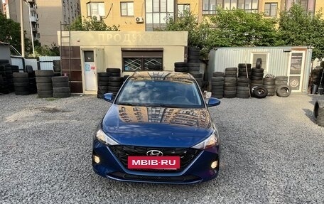 Hyundai Solaris II рестайлинг, 2022 год, 1 550 000 рублей, 8 фотография