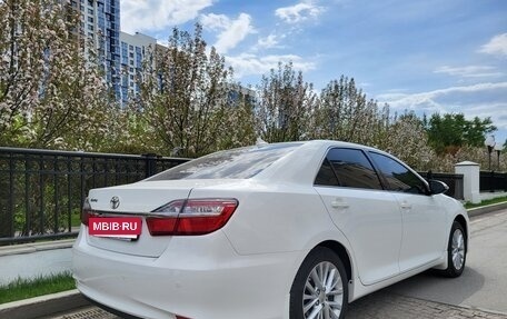 Toyota Camry, 2018 год, 2 750 000 рублей, 7 фотография