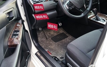 Toyota Camry, 2018 год, 2 750 000 рублей, 9 фотография