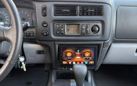 Mitsubishi Pajero Sport II рестайлинг, 2002 год, 645 000 рублей, 32 фотография