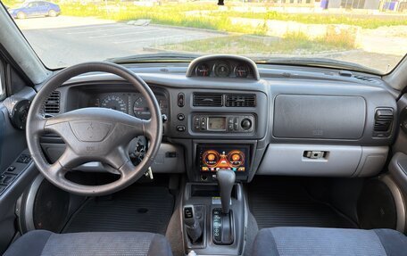 Mitsubishi Pajero Sport II рестайлинг, 2002 год, 645 000 рублей, 31 фотография
