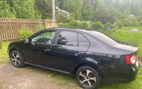 Volkswagen Jetta VI, 2008 год, 650 000 рублей, 5 фотография
