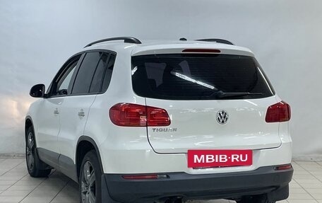 Volkswagen Tiguan I, 2012 год, 1 049 000 рублей, 5 фотография
