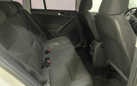 Volkswagen Tiguan I, 2012 год, 1 049 000 рублей, 18 фотография
