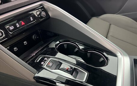Audi Q5, 2025 год, 8 925 000 рублей, 11 фотография