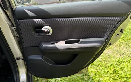 Nissan Tiida, 2008 год, 1 200 000 рублей, 24 фотография