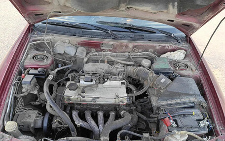 Mitsubishi Carisma I, 1998 год, 250 000 рублей, 26 фотография