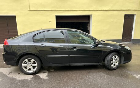 Renault Laguna III рестайлинг, 2008 год, 700 000 рублей, 3 фотография