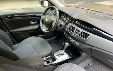 Renault Laguna III рестайлинг, 2008 год, 700 000 рублей, 10 фотография