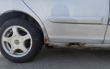 Toyota FunCargo, 2002 год, 319 000 рублей, 8 фотография