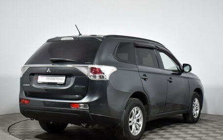 Mitsubishi Outlander III рестайлинг 3, 2013 год, 1 078 960 рублей, 6 фотография