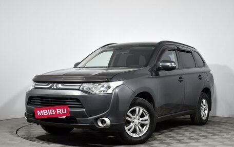 Mitsubishi Outlander III рестайлинг 3, 2013 год, 1 078 960 рублей, 2 фотография