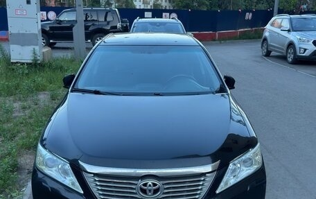 Toyota Camry, 2014 год, 1 350 000 рублей, 2 фотография