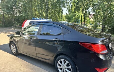 Hyundai Solaris II рестайлинг, 2015 год, 980 000 рублей, 9 фотография