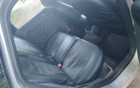 Ford Focus II рестайлинг, 2005 год, 250 000 рублей, 13 фотография