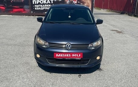 Volkswagen Polo VI (EU Market), 2010 год, 650 000 рублей, 10 фотография