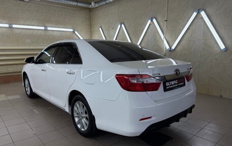 Toyota Camry, 2012 год, 1 950 000 рублей, 2 фотография