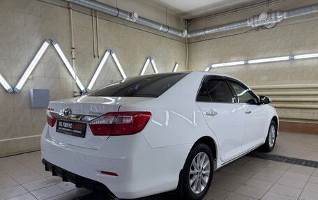 Toyota Camry, 2012 год, 1 950 000 рублей, 4 фотография