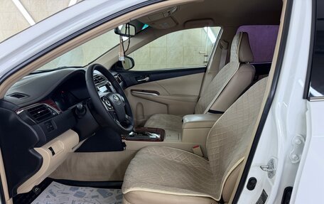 Toyota Camry, 2012 год, 1 950 000 рублей, 10 фотография
