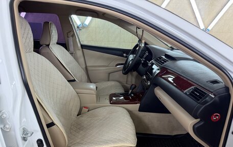 Toyota Camry, 2012 год, 1 950 000 рублей, 17 фотография